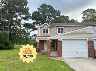 18 Northampton Dr, Havelock, NC 28532