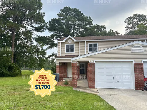 18 Northampton Dr Photo 1