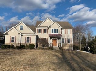 48 Sandy Pines Blvd, Hopewell Junction, NY 12533