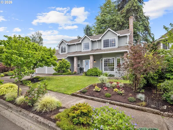 5040 SW Greenwood Cir, Tualatin, OR 97062