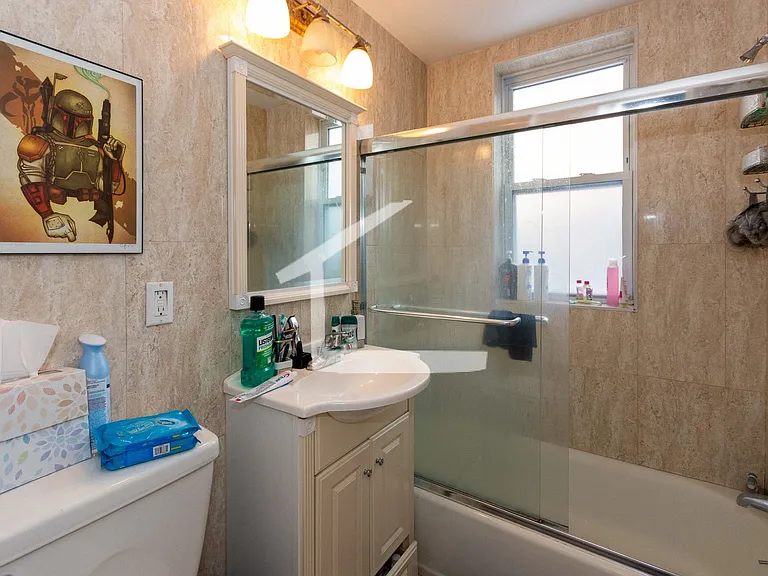 69 Babcock St #2B — Photo 4