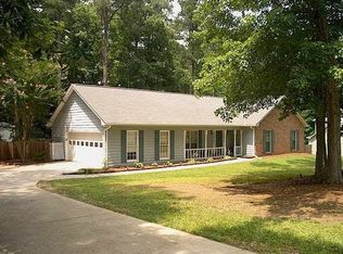 245 London Ln, Sharpsburg, GA 30277