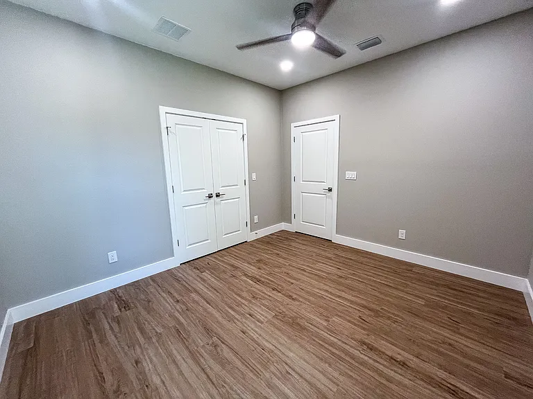 2885 Leahs Ln #1 — Photo 16