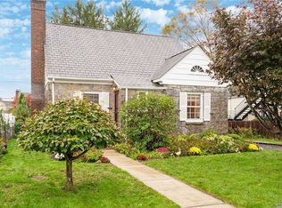 73 Woolsey Ave, Glen Cove, NY 11542