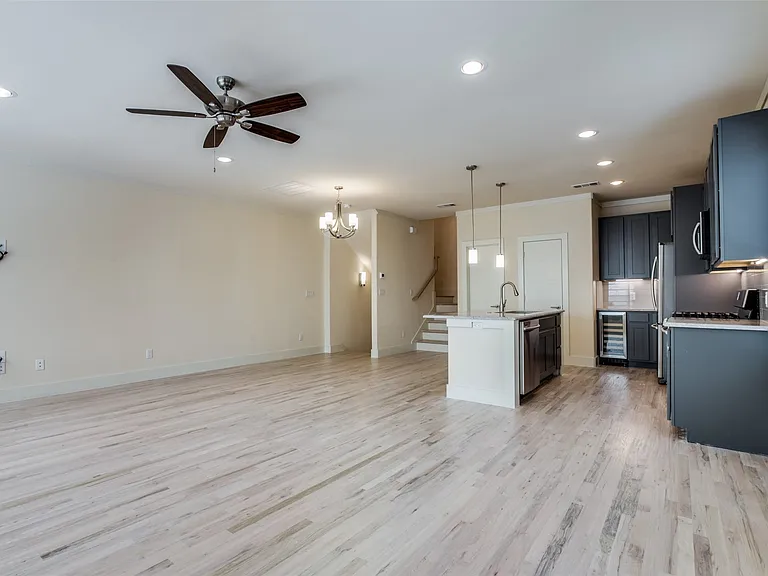 4316 Hartford St #31 — Photo 12