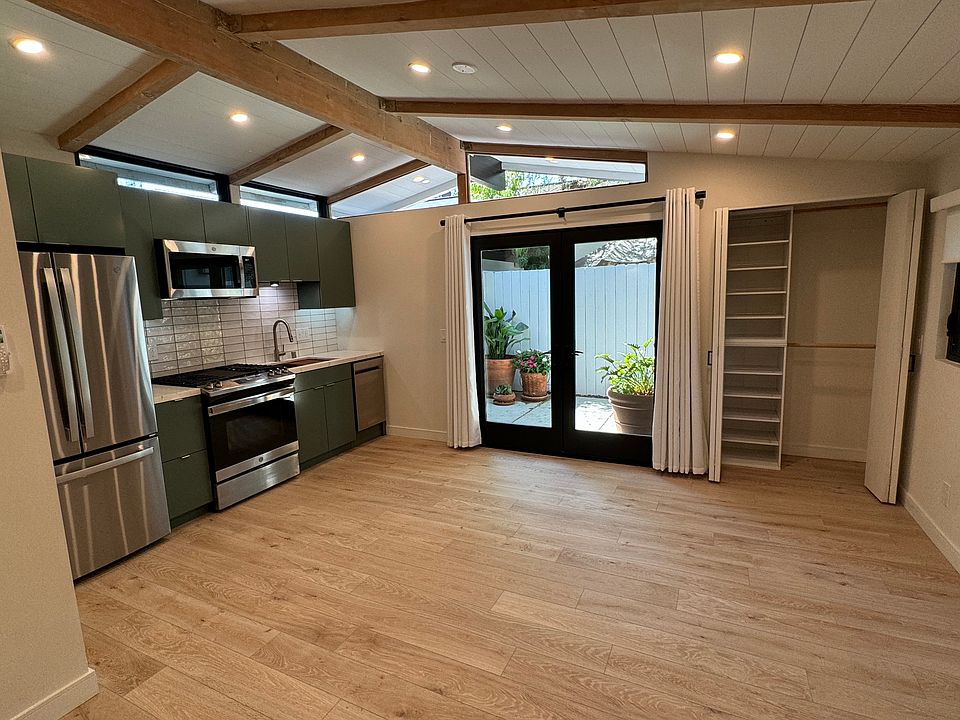 1st image of 237 W 12th St #1