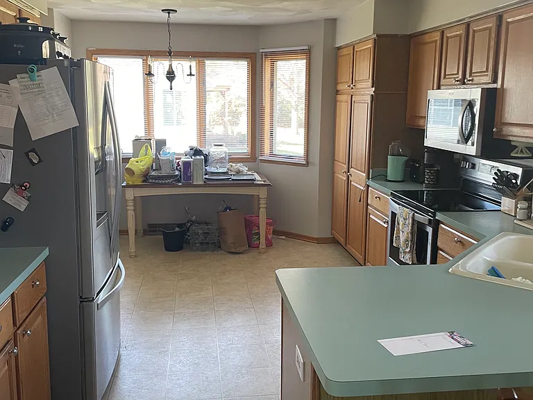 1015 Nantucket Dr — Photo 3