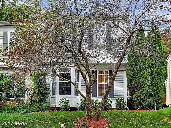 2nd image of 667 Lucky Leaf Cir