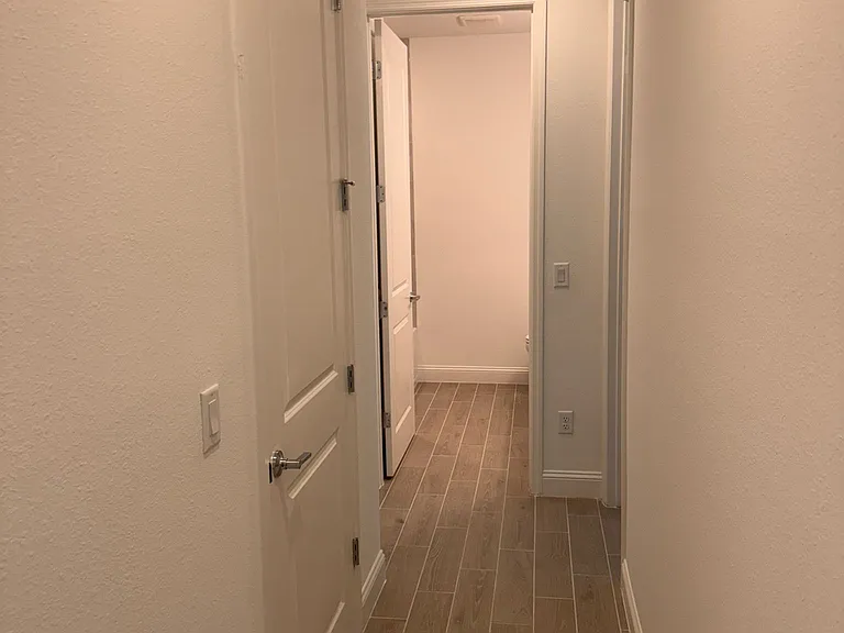 40 Dollar Ct — Photo 12