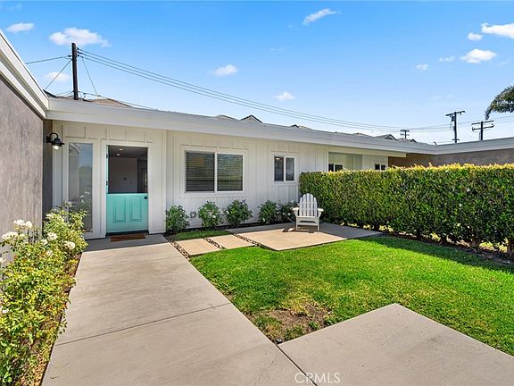 5th image of 384 16th Pl APT A
