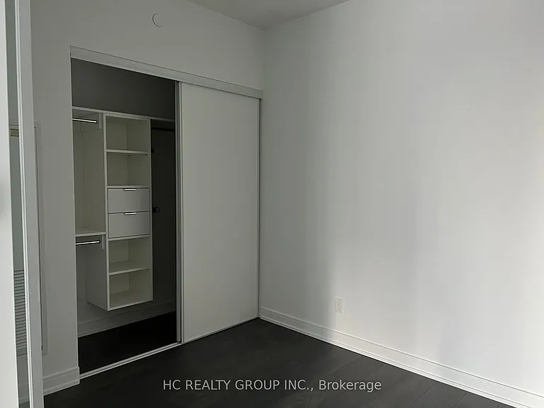 3 Gloucester St #713 — Photo 9