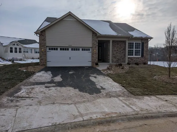 17129 Manitoba St, Lockport, IL 60441