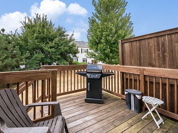 3rd image of 361 Chesapeake Ln #361