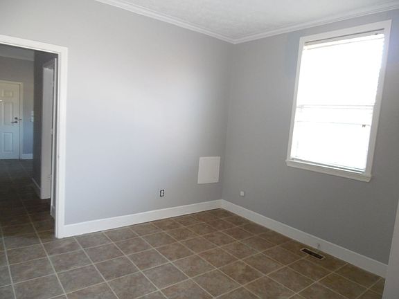 4th image of 1421-1423 Numa St #1421