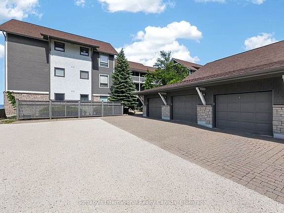 4th image of 541 Mariners Way