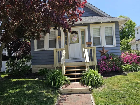 216 Marlin Rd, Absecon, NJ 08201