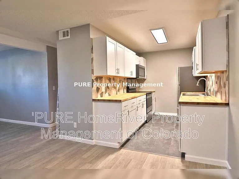 16359 W 10th Ave #M1 — Photo 4