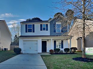 545 Stillgreen Ln, Charlotte, NC 28214