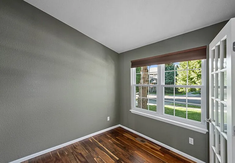 4635 W 63rd Pl — Photo 8