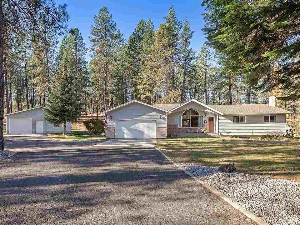 1st image of 32713 Shanna Dr