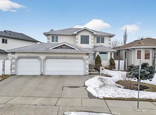 8365 162nd Ave NW, Edmonton, AB T5Z 3K6