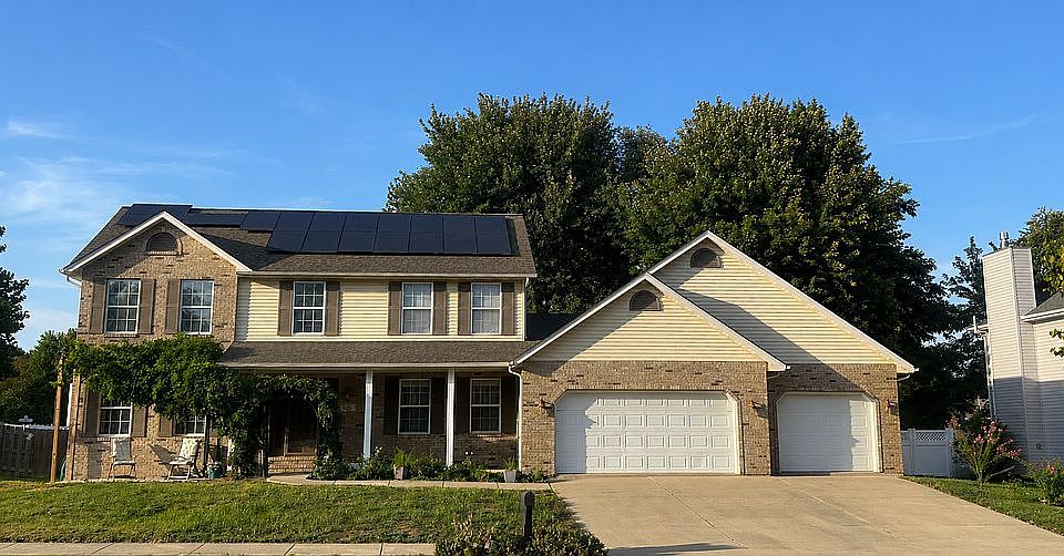 1st image of 326 Fairwood Hills Rd