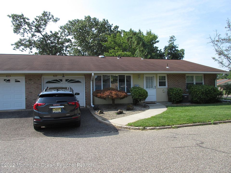 1st image of 99 Buckingham Drive #A