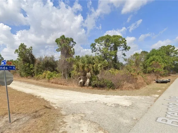 921 Abbey St E, Lehigh Acres, FL 33974