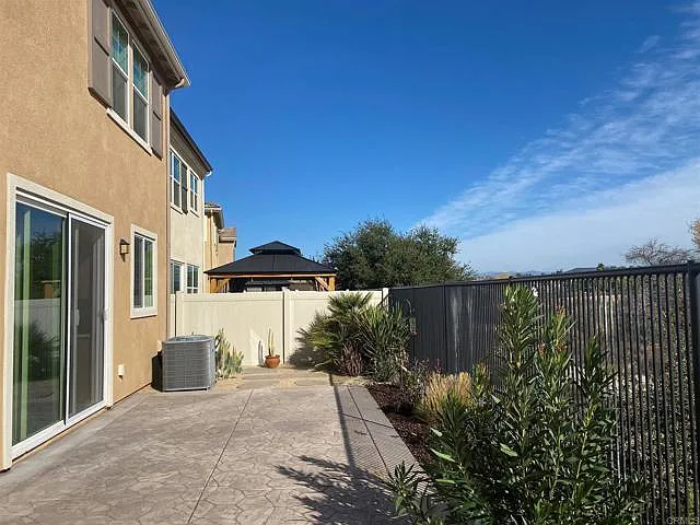 40086 Calle Real — Photo 11