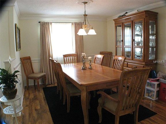 3rd image of 2391 Moore Haven Dr W