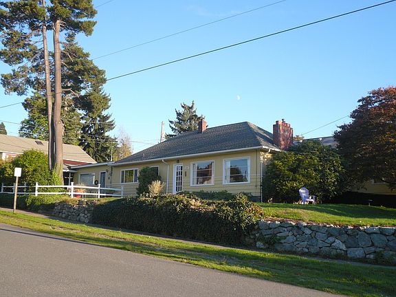 2nd image of 304 E Highland Ave