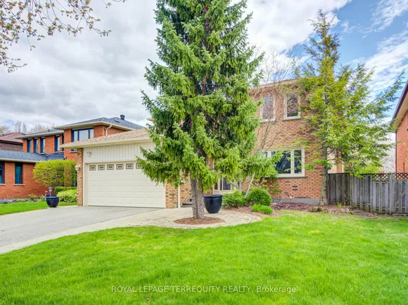 1656 Carrington Rd, Mississauga, ON L5M 2K2