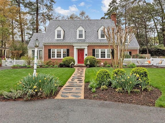 3rd image of 302 Lakewood Dr