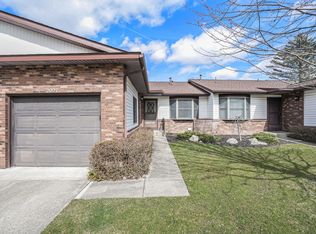 2027 Terrace Van Dr NE, Grand Rapids, MI 49505
