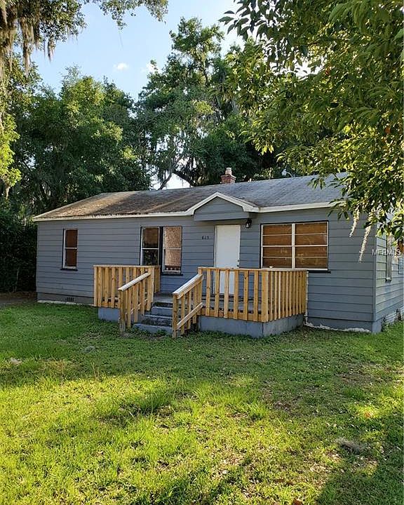 1st image of 615 S Carpenter Ave