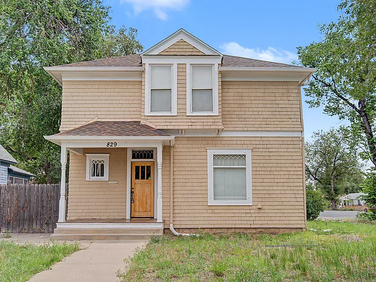 829 Sahwatch St — Photo 1
