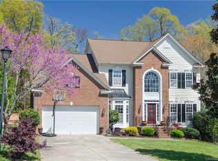 104 Winding Brook Ct, Fort Mill, SC 29715