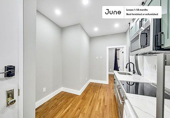 5th image of 826 9th Ave #2RS