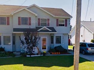 4239 Sowles Rd, Hamburg, NY 14075