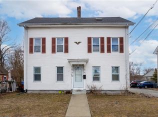 110 Pleasant St APT 1, Lincoln, RI 02865