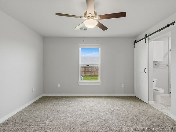 5th image of 5912 Bluestem Way