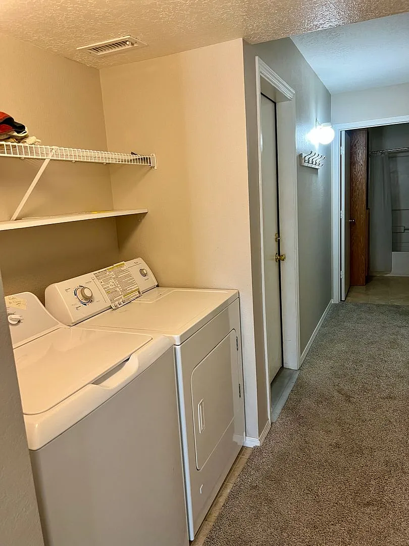 Charming 3-bedroom home. — Photo 3