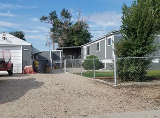 1113 Kelly St, Mills, WY 82644