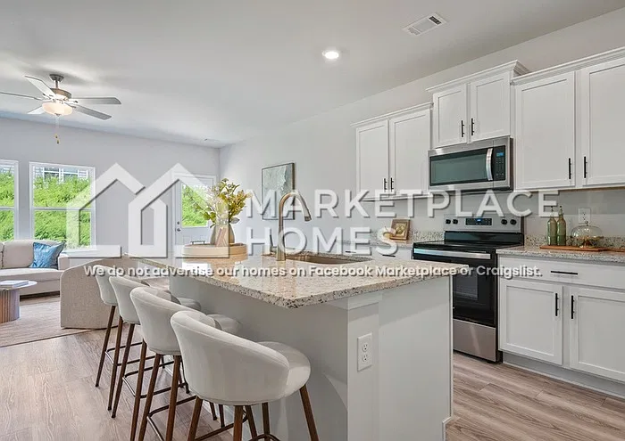 3 bed, 2.5 bath, 1740 sqft, $1,845 — Photo 2