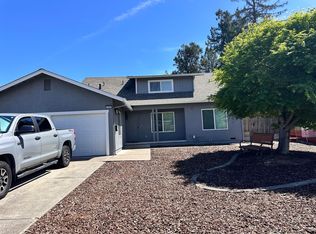 6390 San Simeon Dr, Rohnert Park, CA 94928