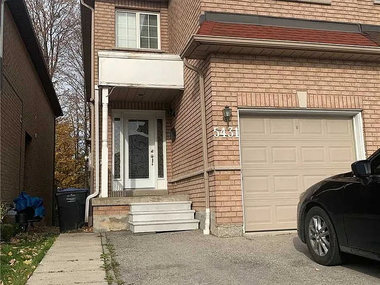 5431 Tree Crest Ct #LOWER — Photo 2
