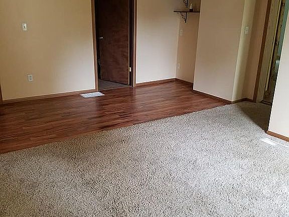 4th image of 805 Harriet Ave