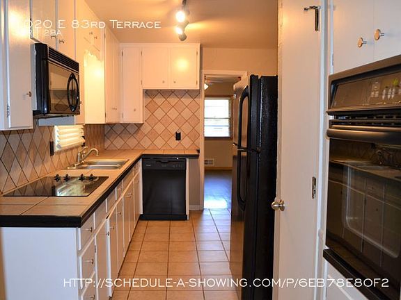 4th image of 1020 E 83rd Ter