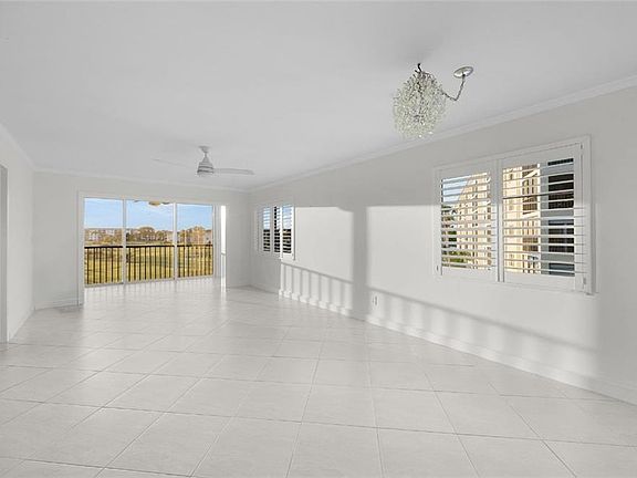 4th image of 29 High Point CIR E #308