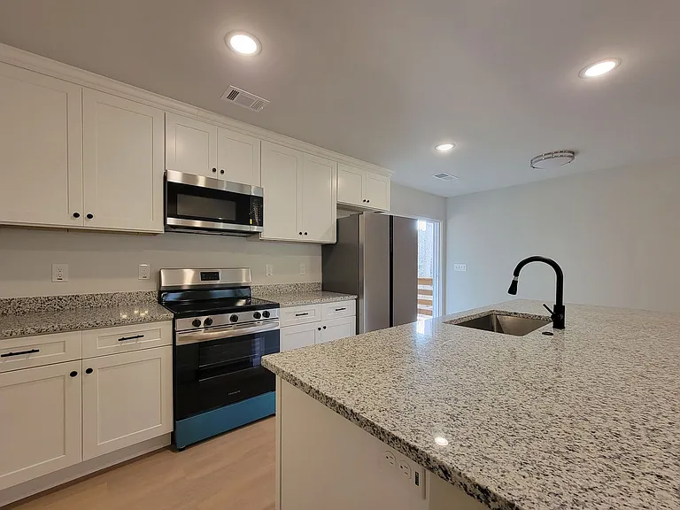 411 Loblolly Rdg — Photo 8